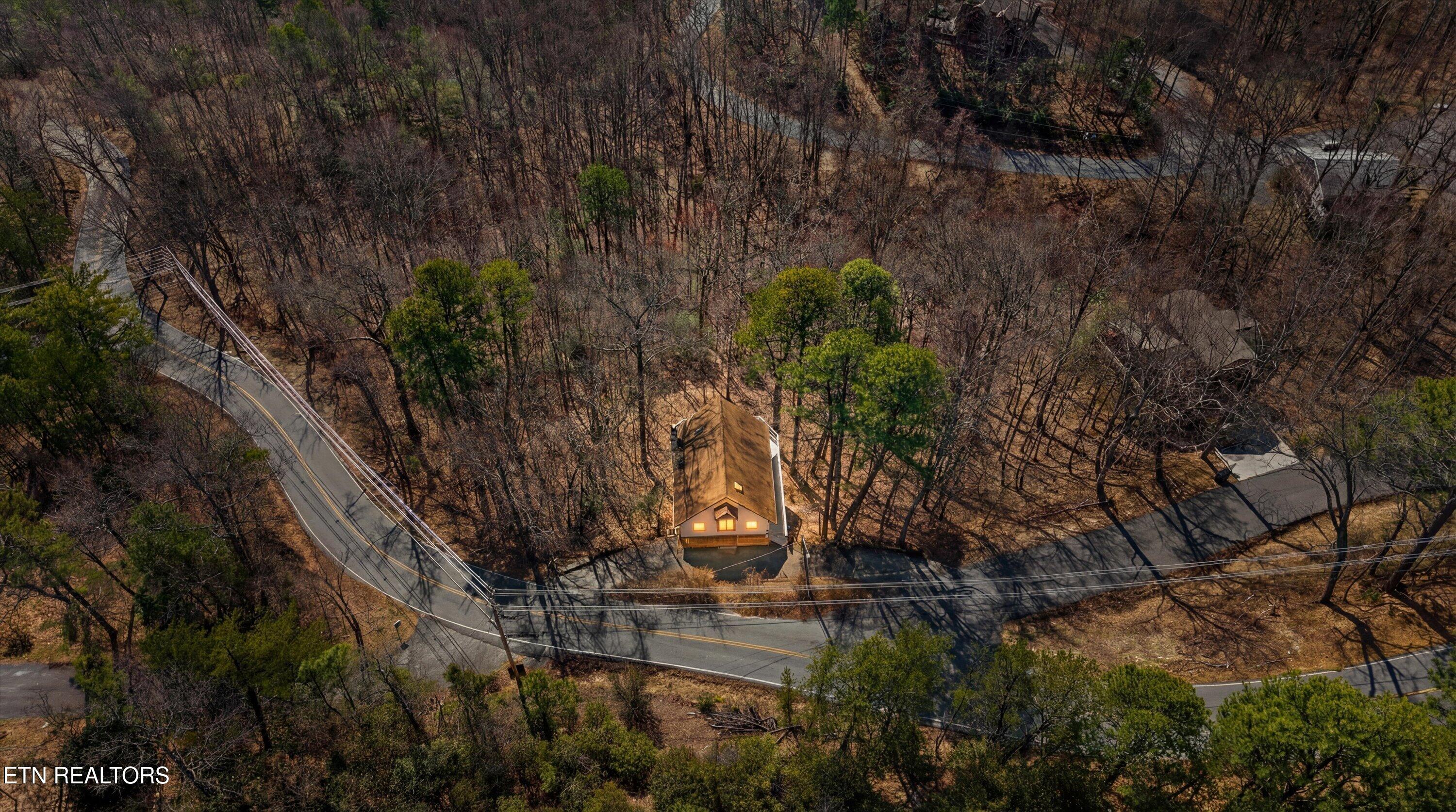 1037 Ski View Drive Gatlinburg TN 37738