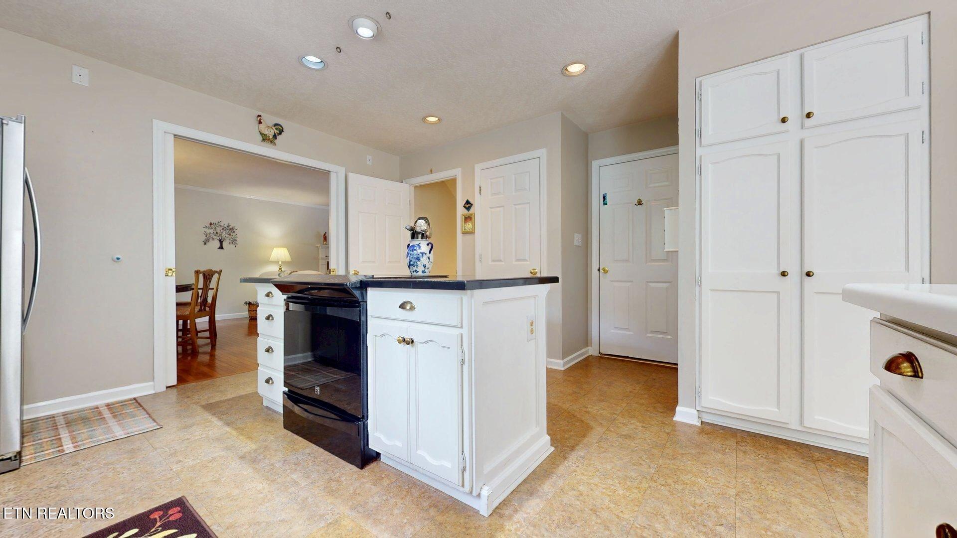 2202 Orchard Meade Lane Knoxville TN 37923