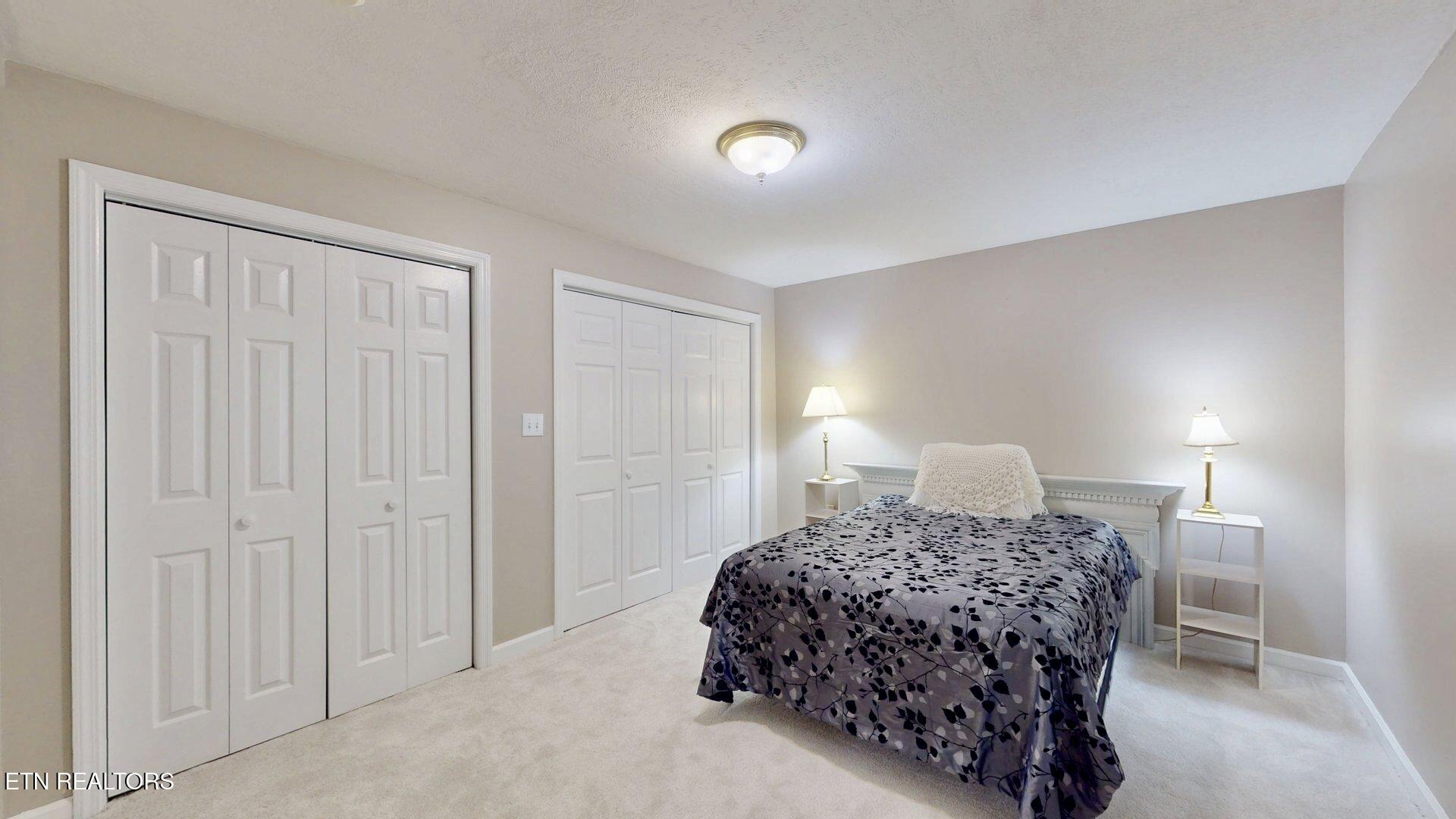 2202 Orchard Meade Lane Knoxville TN 37923