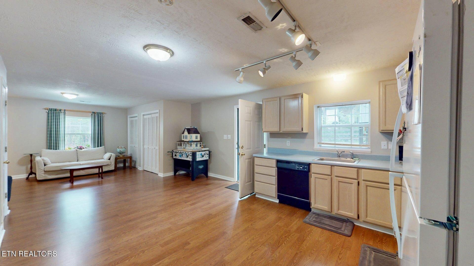 2202 Orchard Meade Lane Knoxville TN 37923