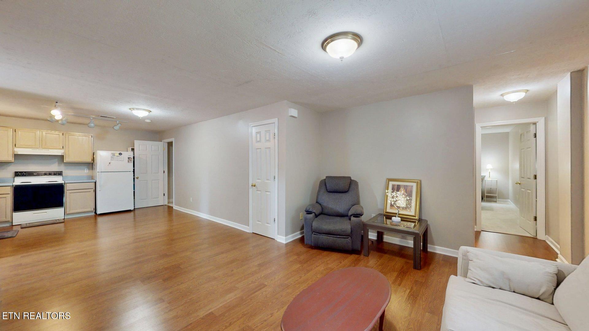 2202 Orchard Meade Lane Knoxville TN 37923
