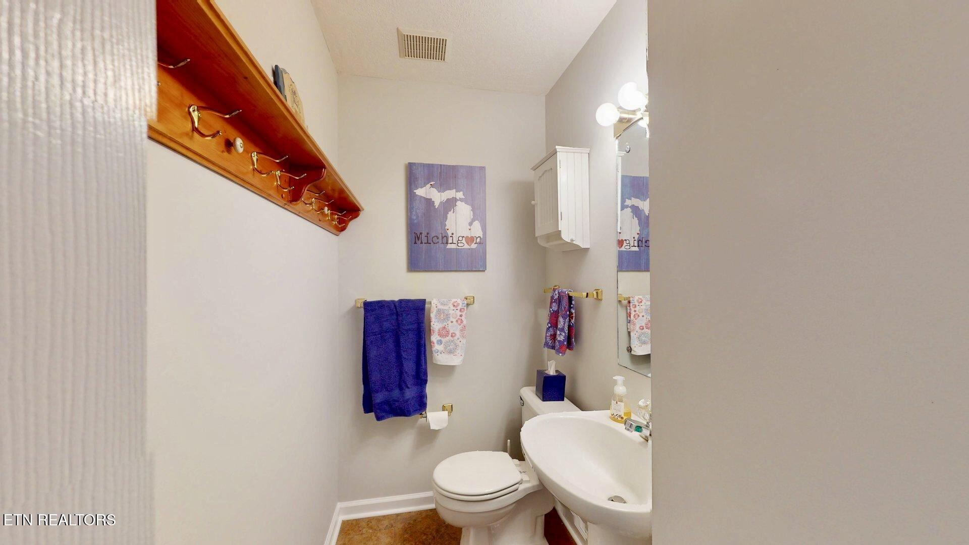 2202 Orchard Meade Lane Knoxville TN 37923