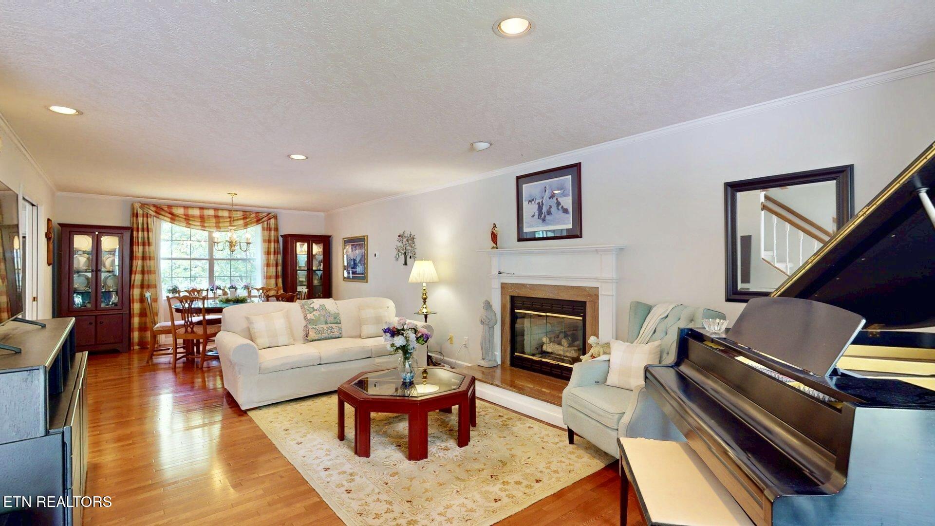 2202 Orchard Meade Lane Knoxville TN 37923