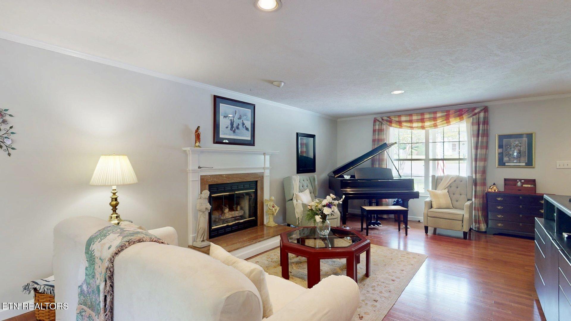 2202 Orchard Meade Lane Knoxville TN 37923