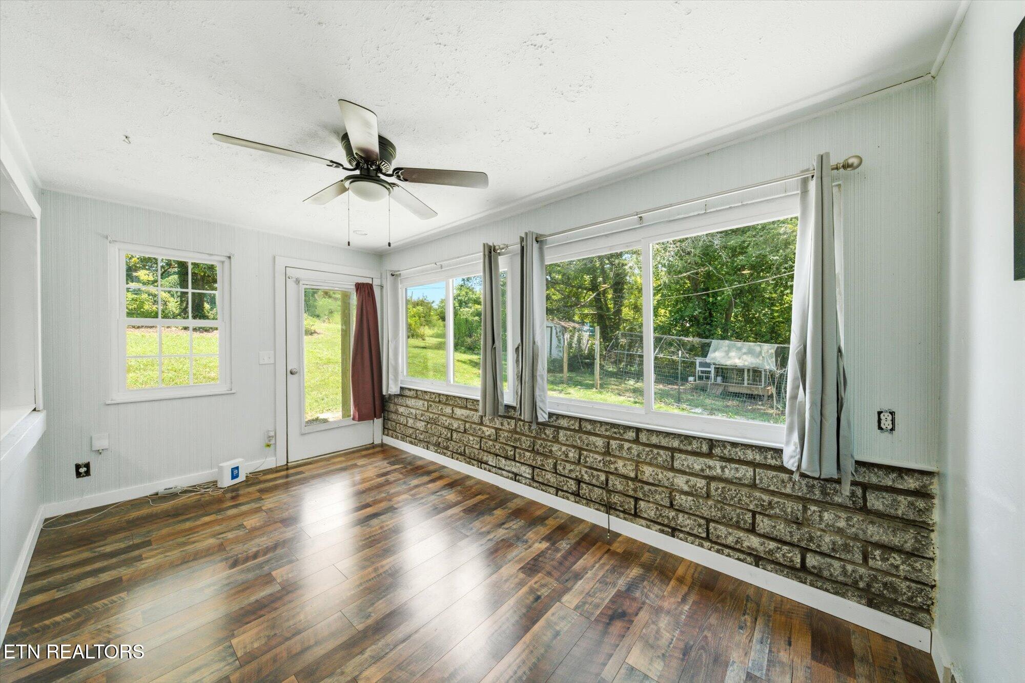 2401 Maryville Pike Knoxville TN 37920