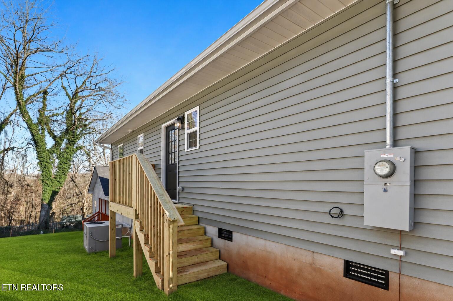 1132 SE Trigg Street Knoxville TN 37915