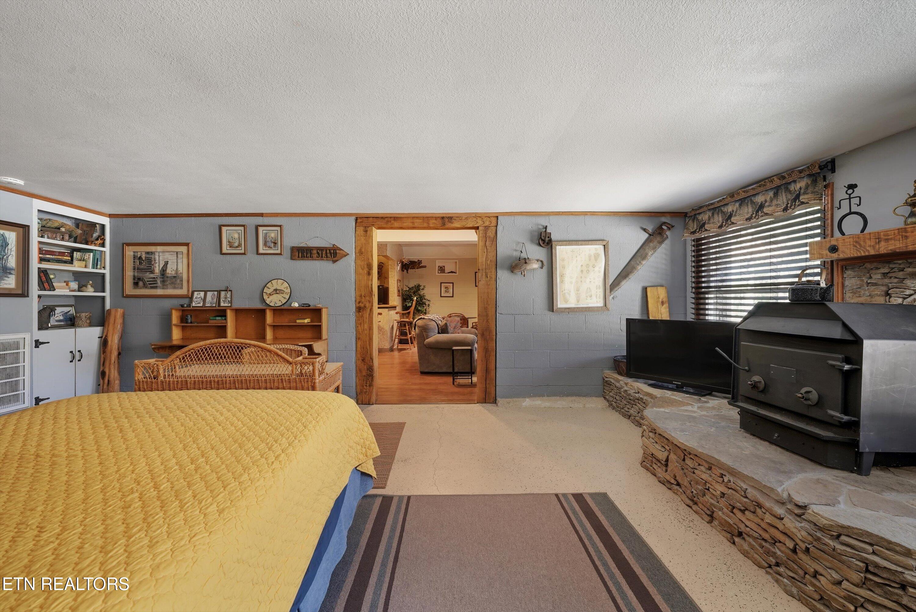 1525 Cove Lane Oliver Springs TN 37840