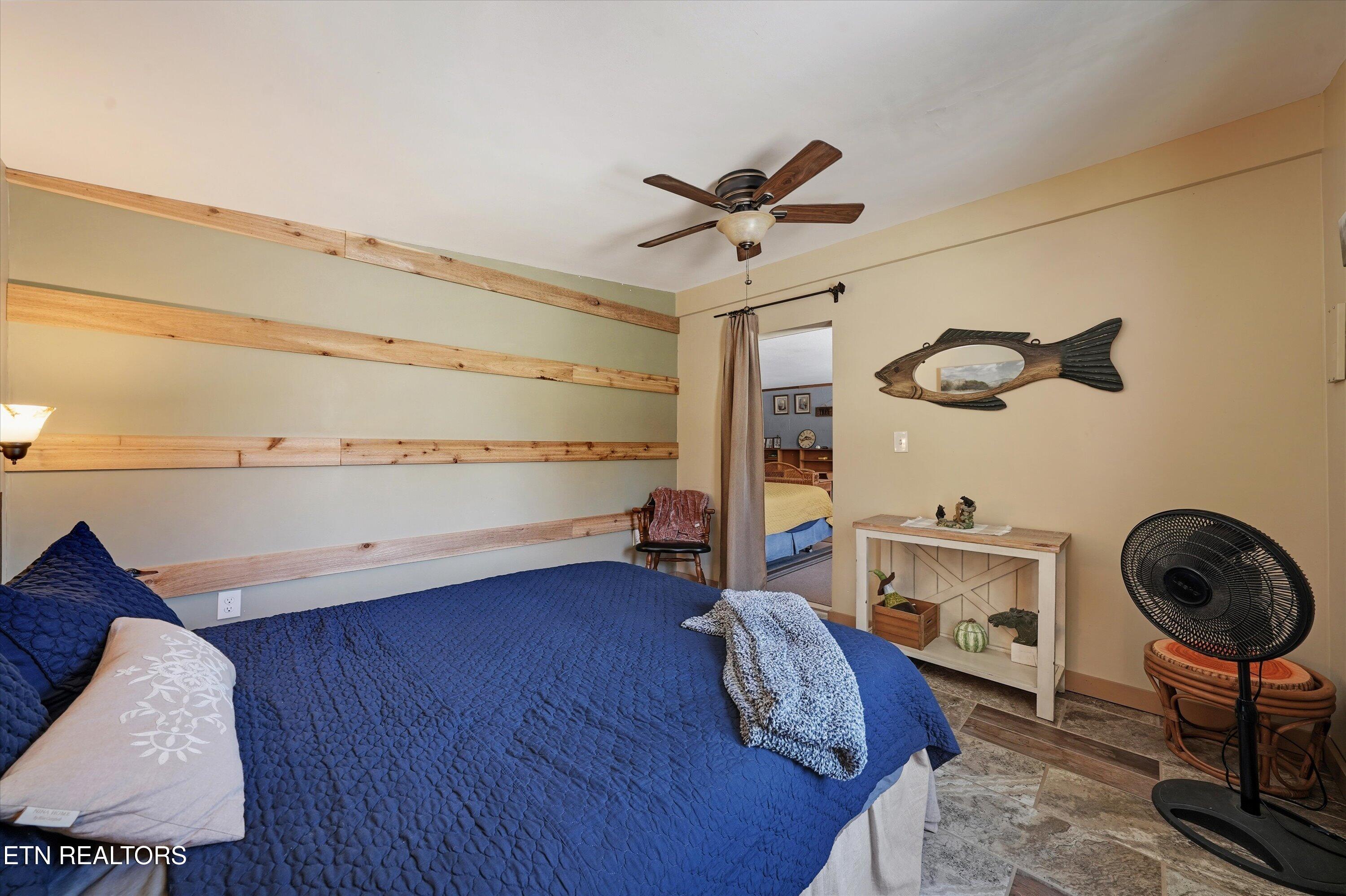 1525 Cove Lane Oliver Springs TN 37840