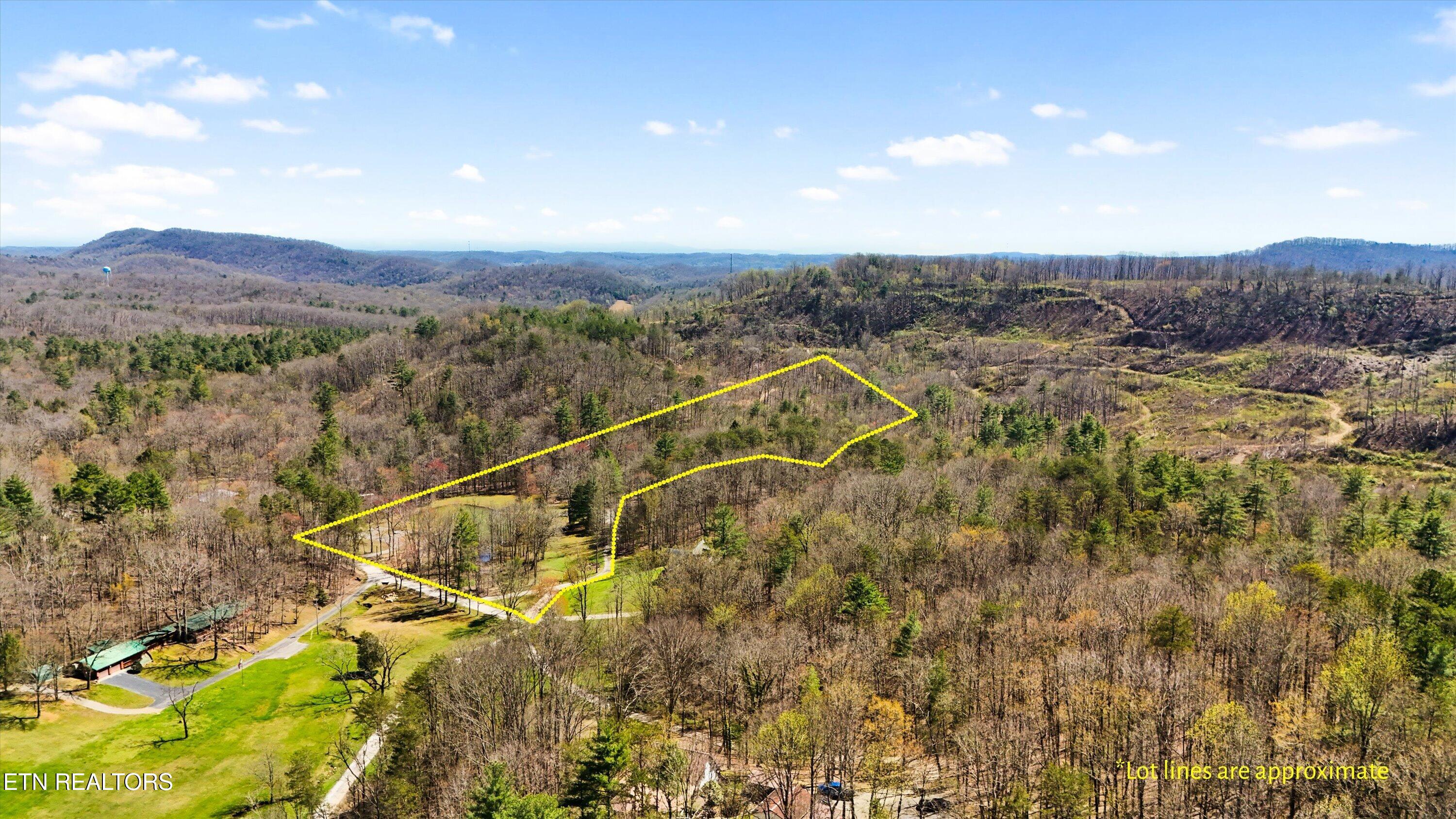1525 Cove Lane Oliver Springs TN 37840