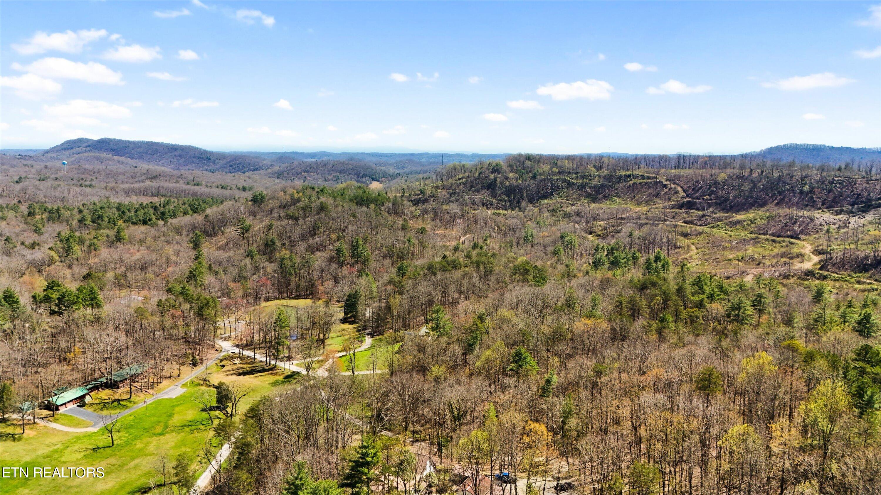 1525 Cove Lane Oliver Springs TN 37840