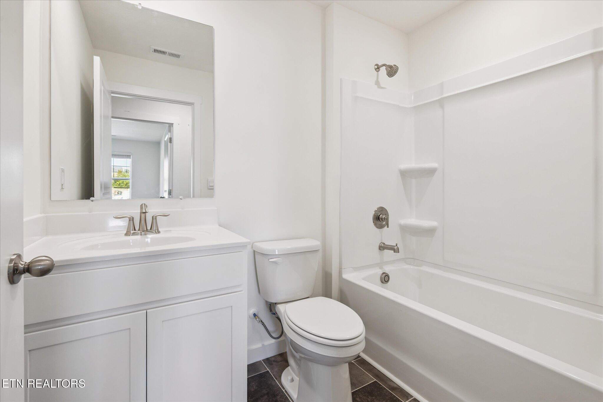 7662 Belhaven Lane Knoxville TN 37918