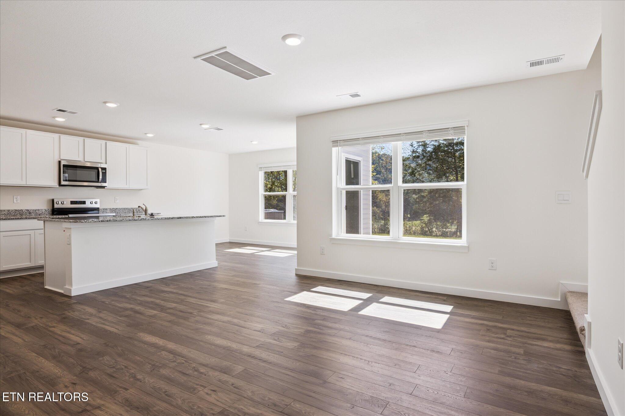 7662 Belhaven Lane Knoxville TN 37918