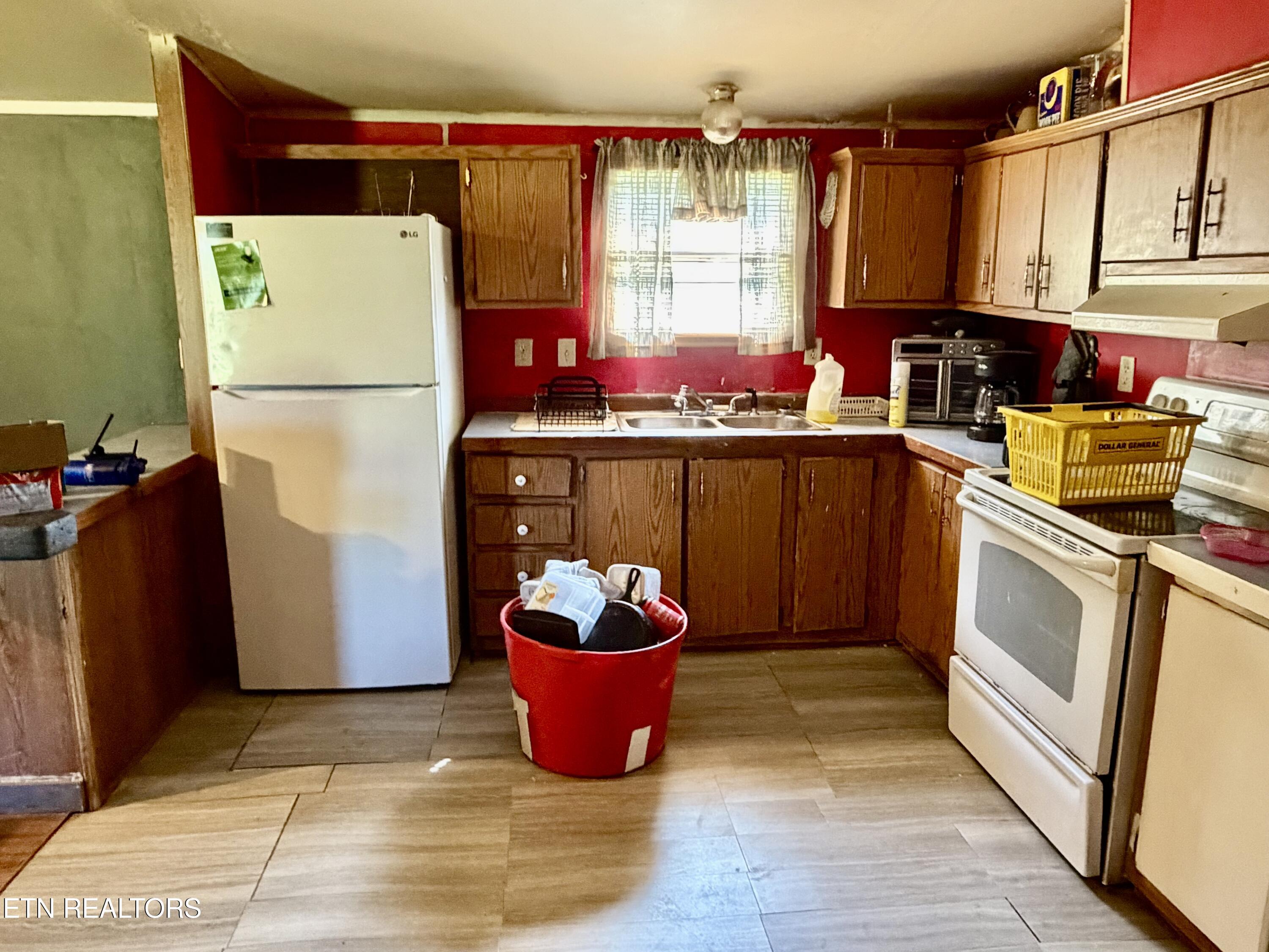147 County Road 311 Sweetwater TN 37874
