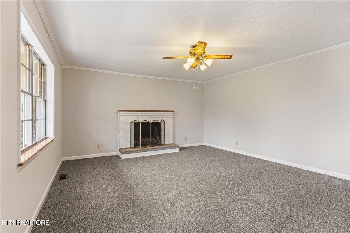 861 Forest Heights Circle Lenoir City TN 37772