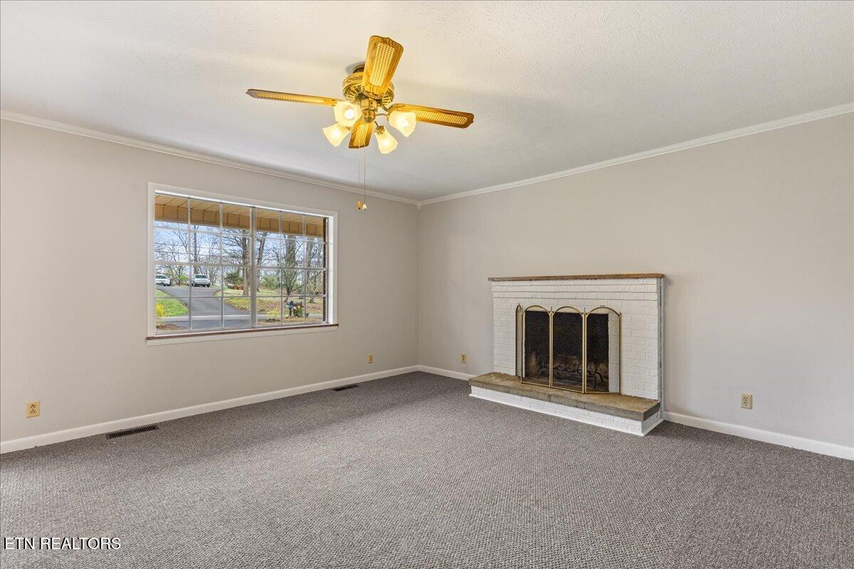 861 Forest Heights Circle Lenoir City TN 37772