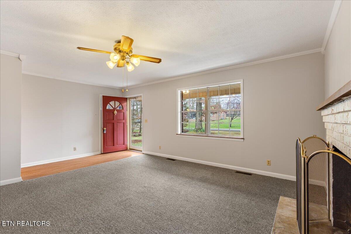 861 Forest Heights Circle Lenoir City TN 37772