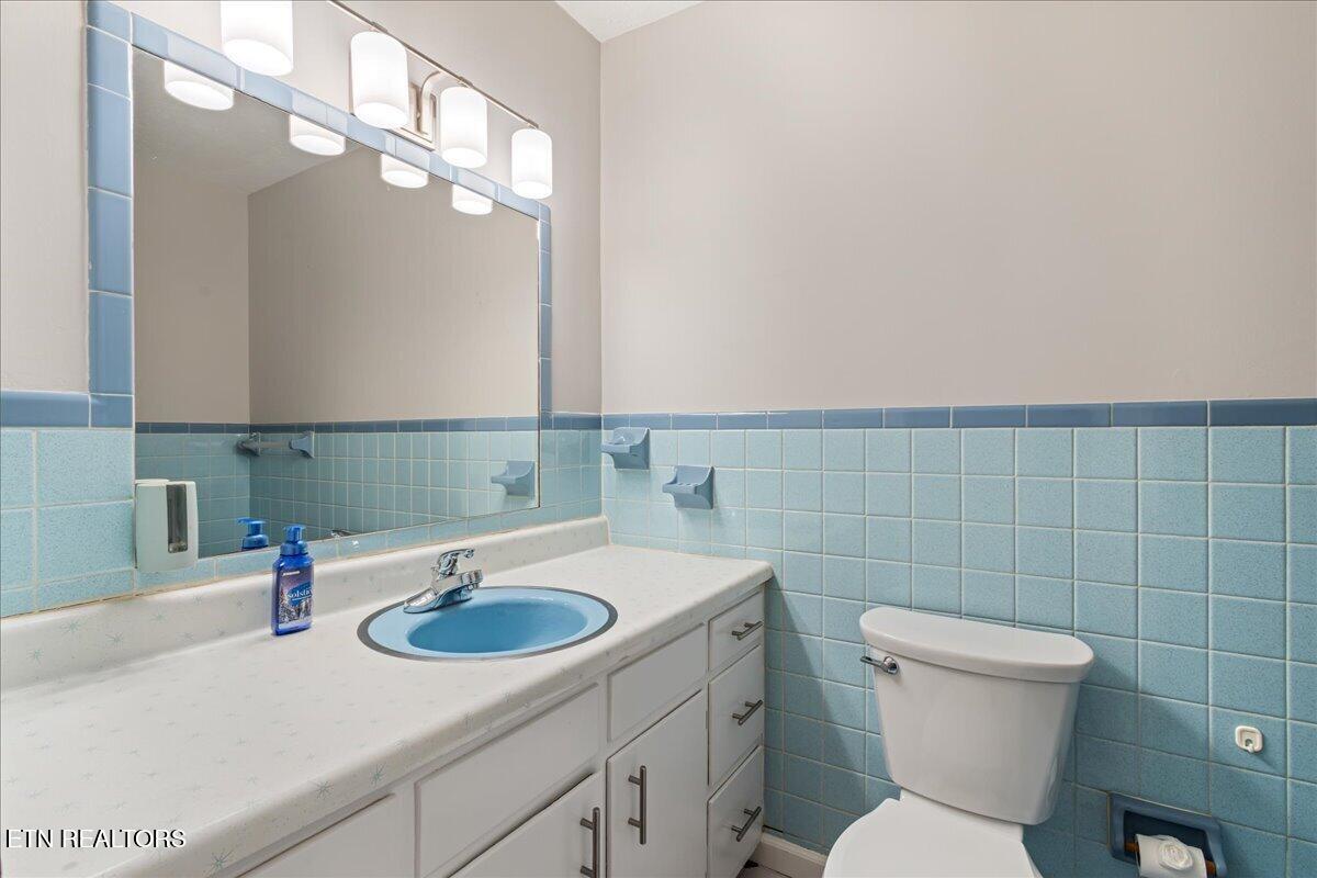 861 Forest Heights Circle Lenoir City TN 37772