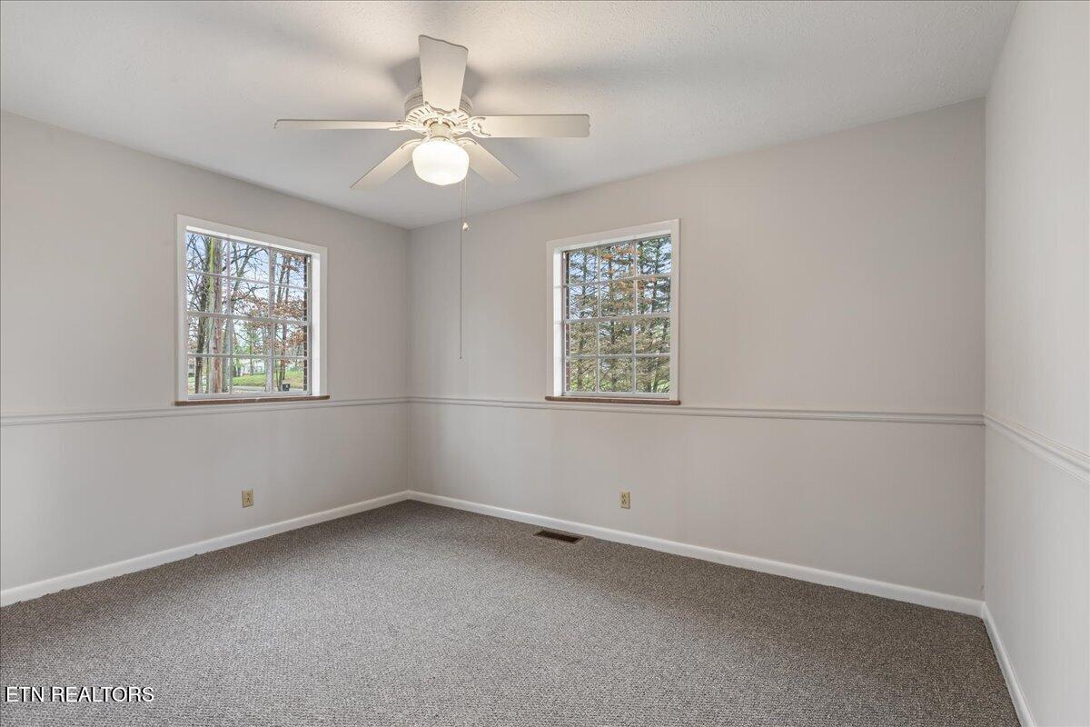 861 Forest Heights Circle Lenoir City TN 37772