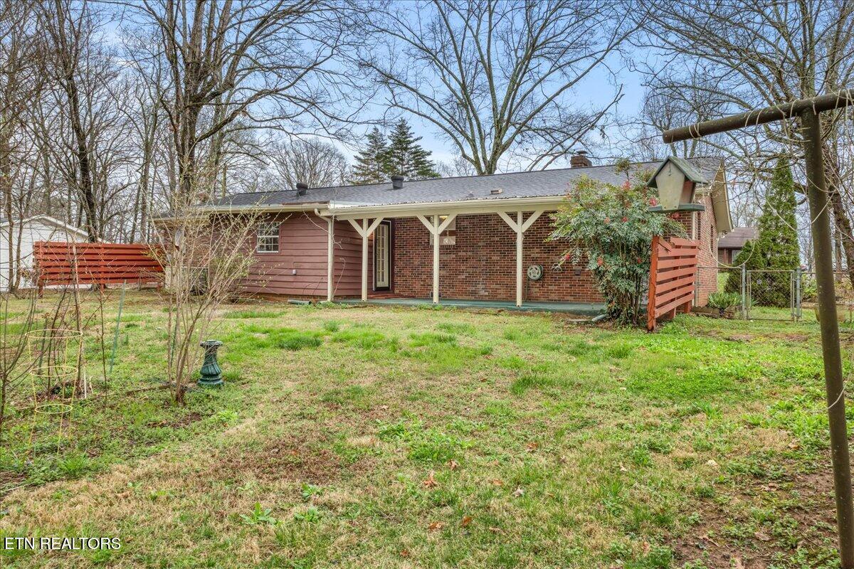 861 Forest Heights Circle Lenoir City TN 37772
