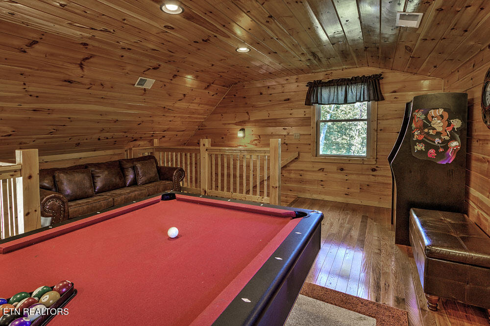 1742 Pulaski Lane Sevierville TN 37862