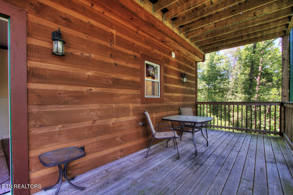 1742 Pulaski Lane Sevierville TN 37862