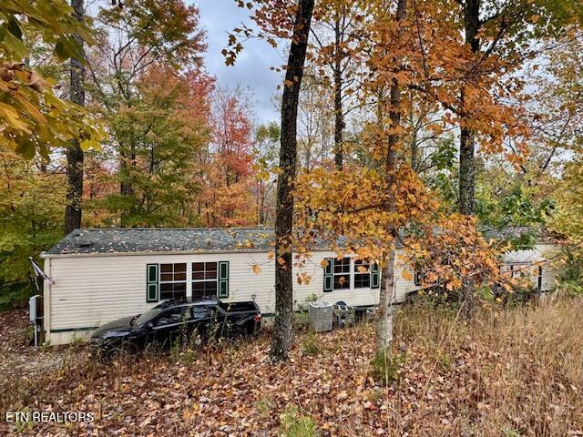 2389 Shady Cove Road Caryville TN 37714