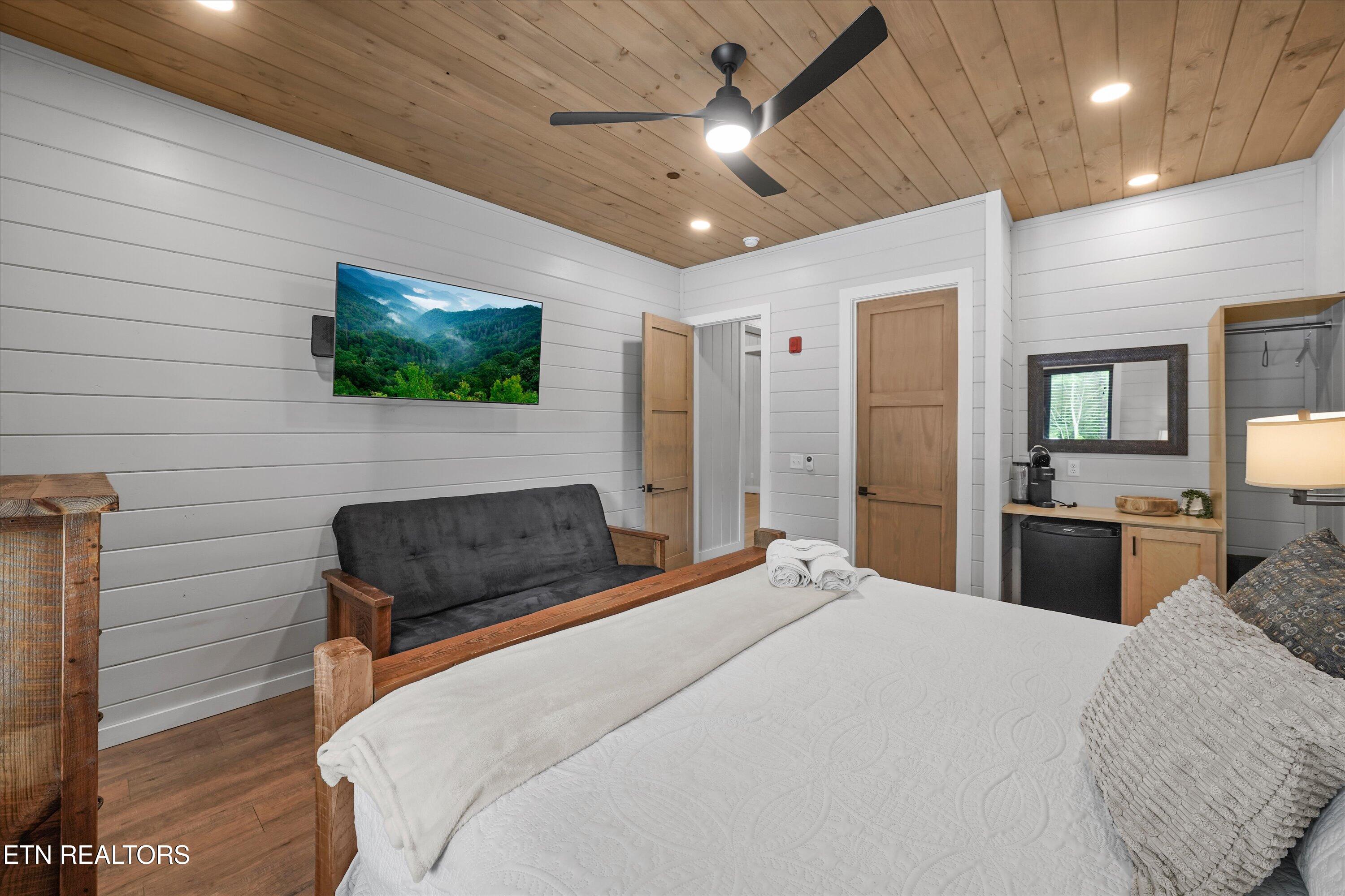 3411 Pebble Stone Way Pigeon Forge TN 37863