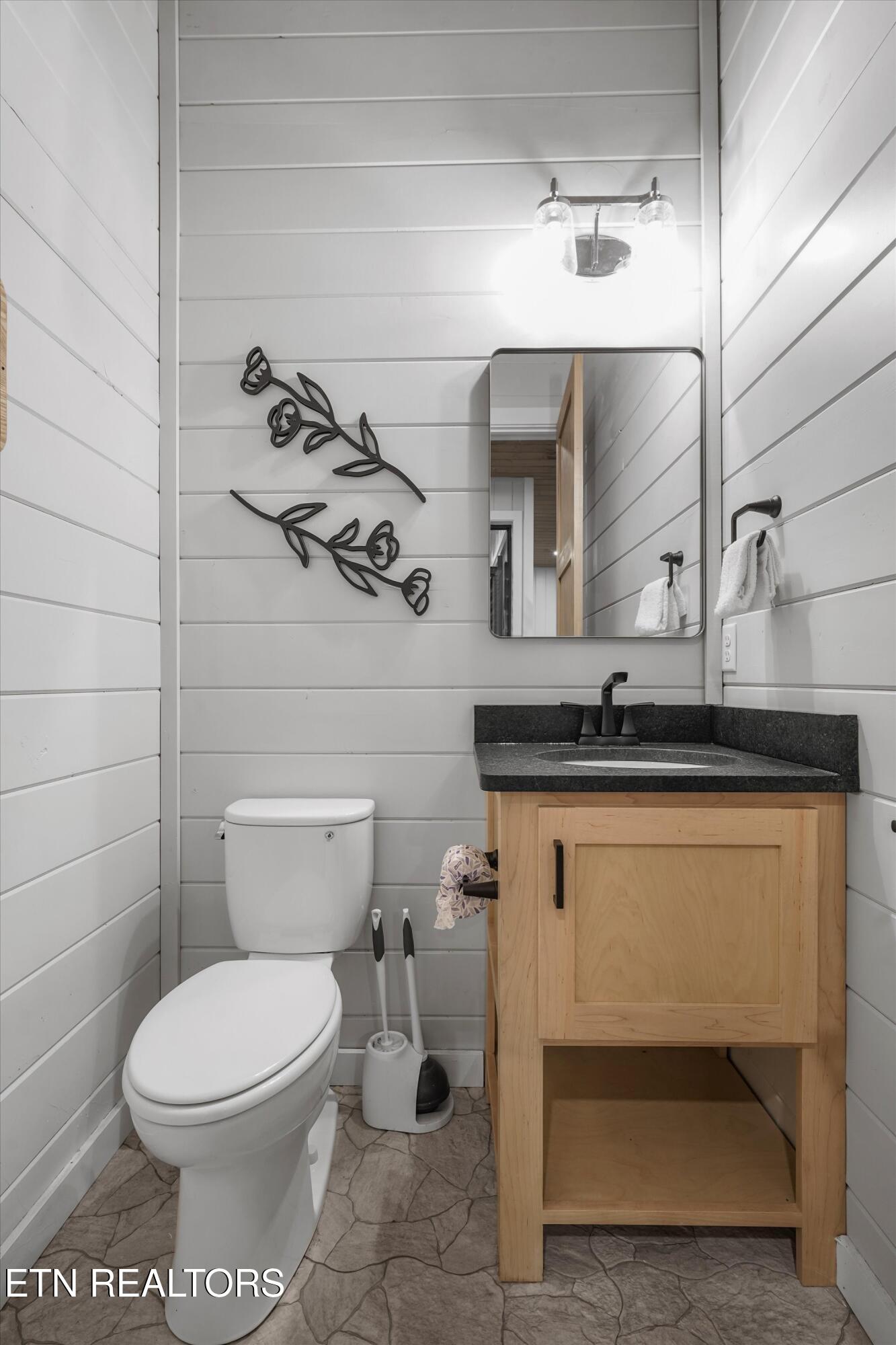 3411 Pebble Stone Way Pigeon Forge TN 37863