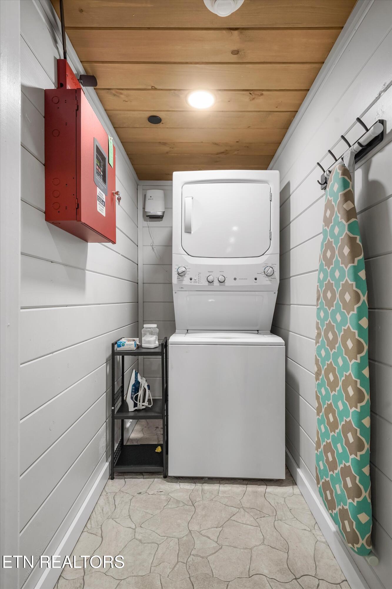 3411 Pebble Stone Way Pigeon Forge TN 37863