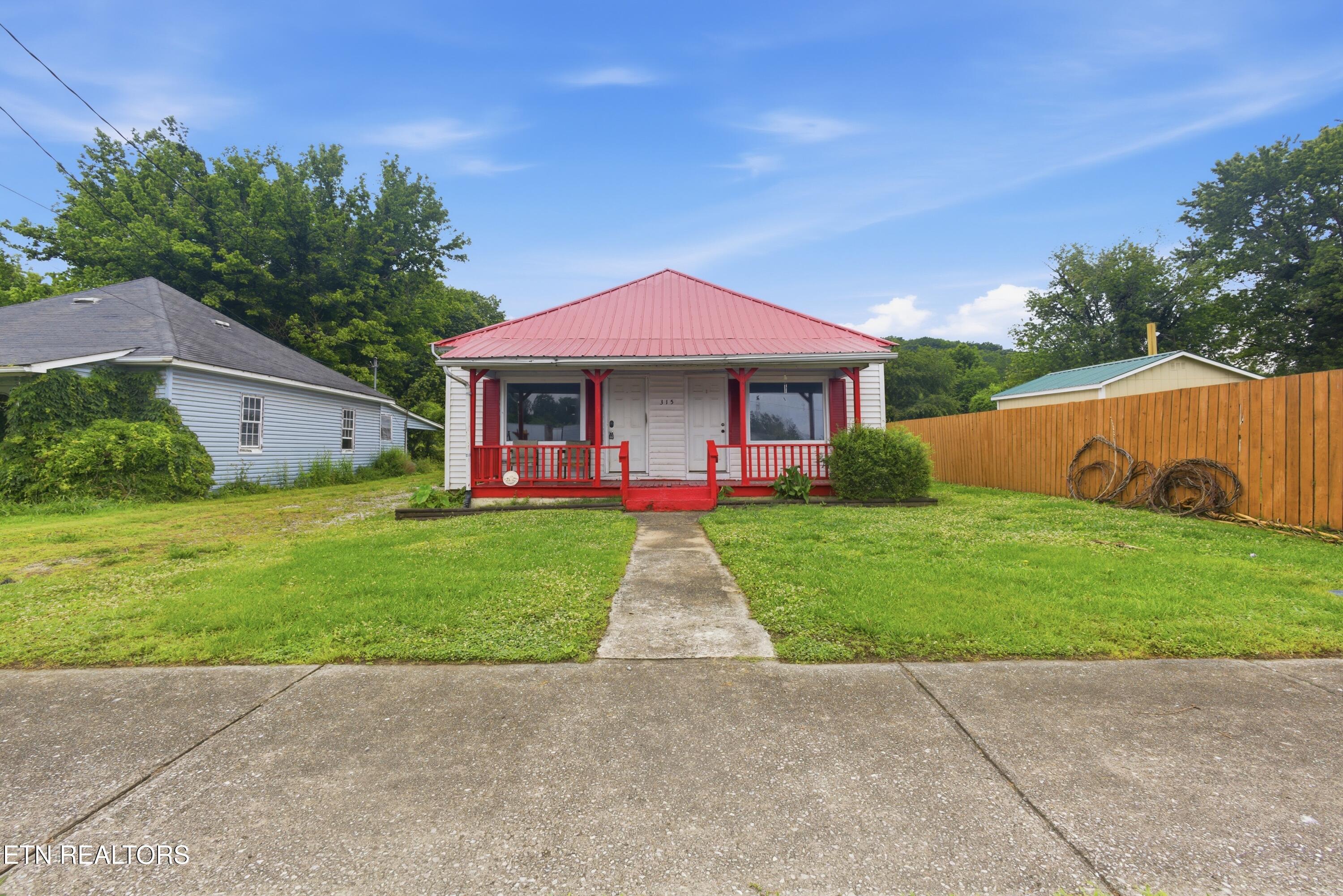 315 S Front Avenue Rockwood TN 37854