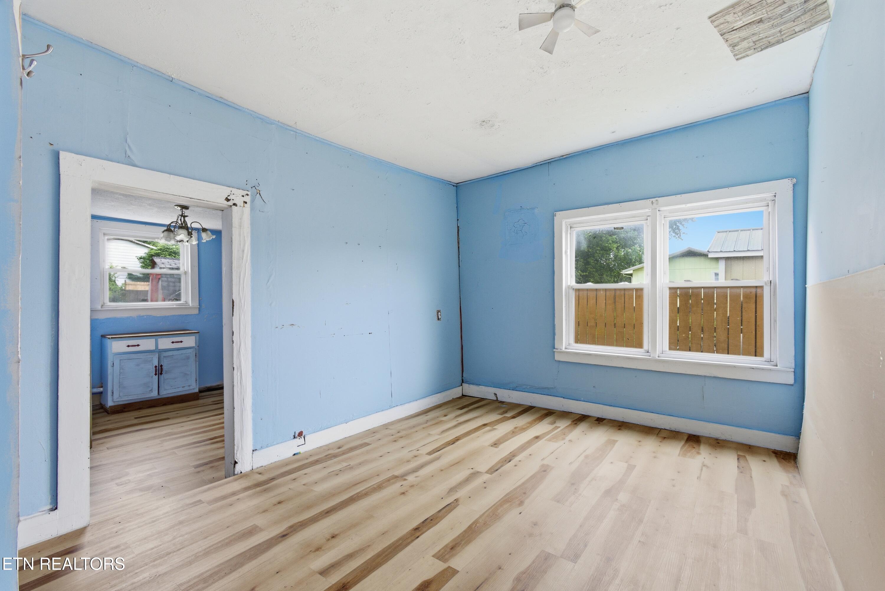 315 S Front Avenue Rockwood TN 37854
