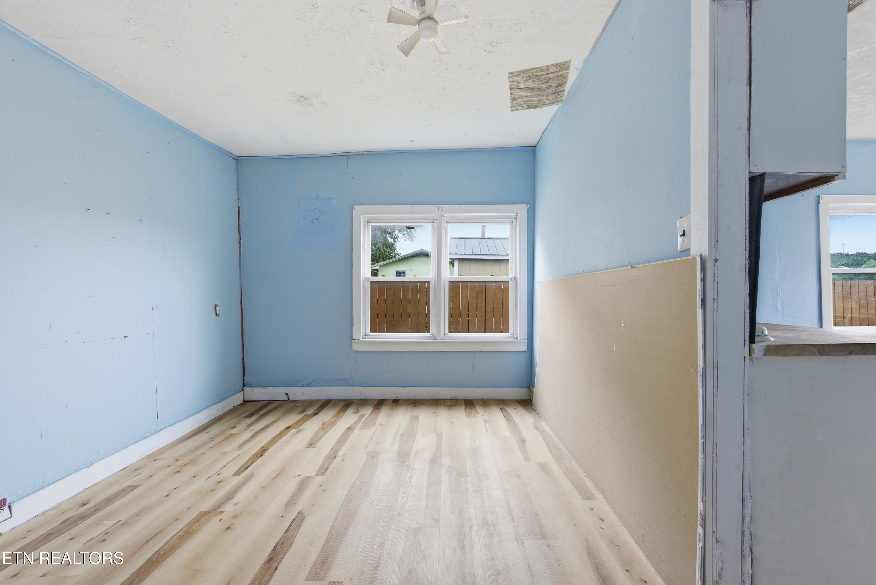 315 S Front Avenue Rockwood TN 37854