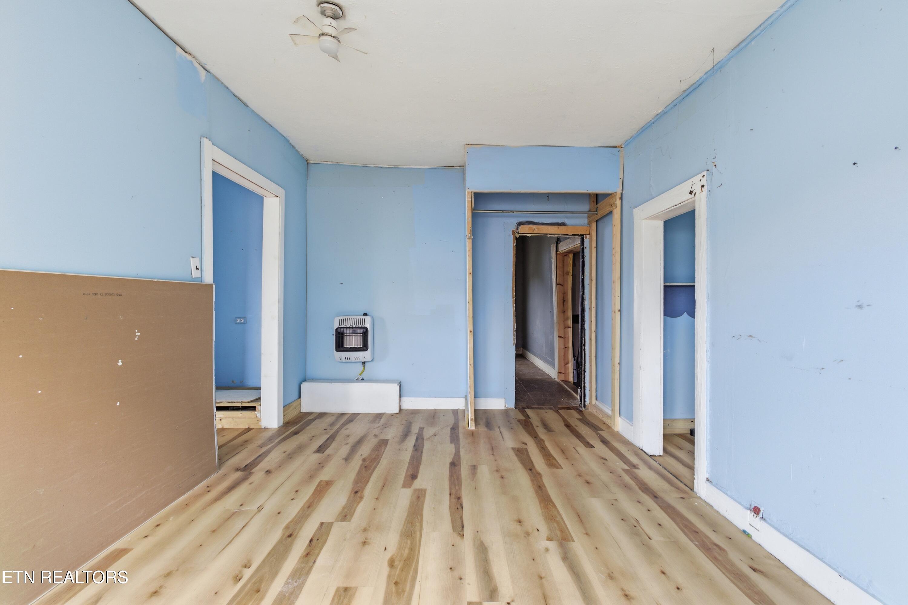 315 S Front Avenue Rockwood TN 37854