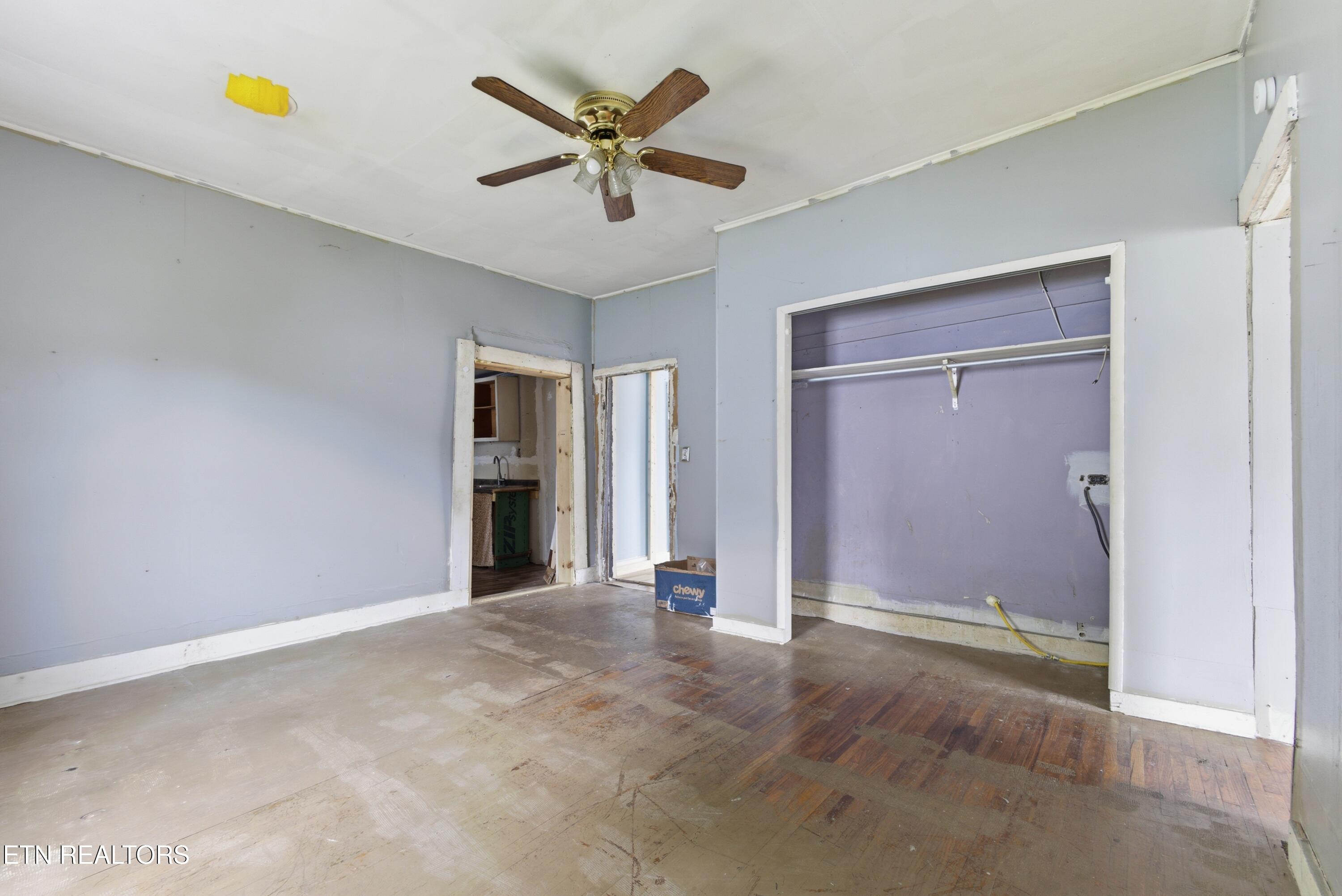 315 S Front Avenue Rockwood TN 37854