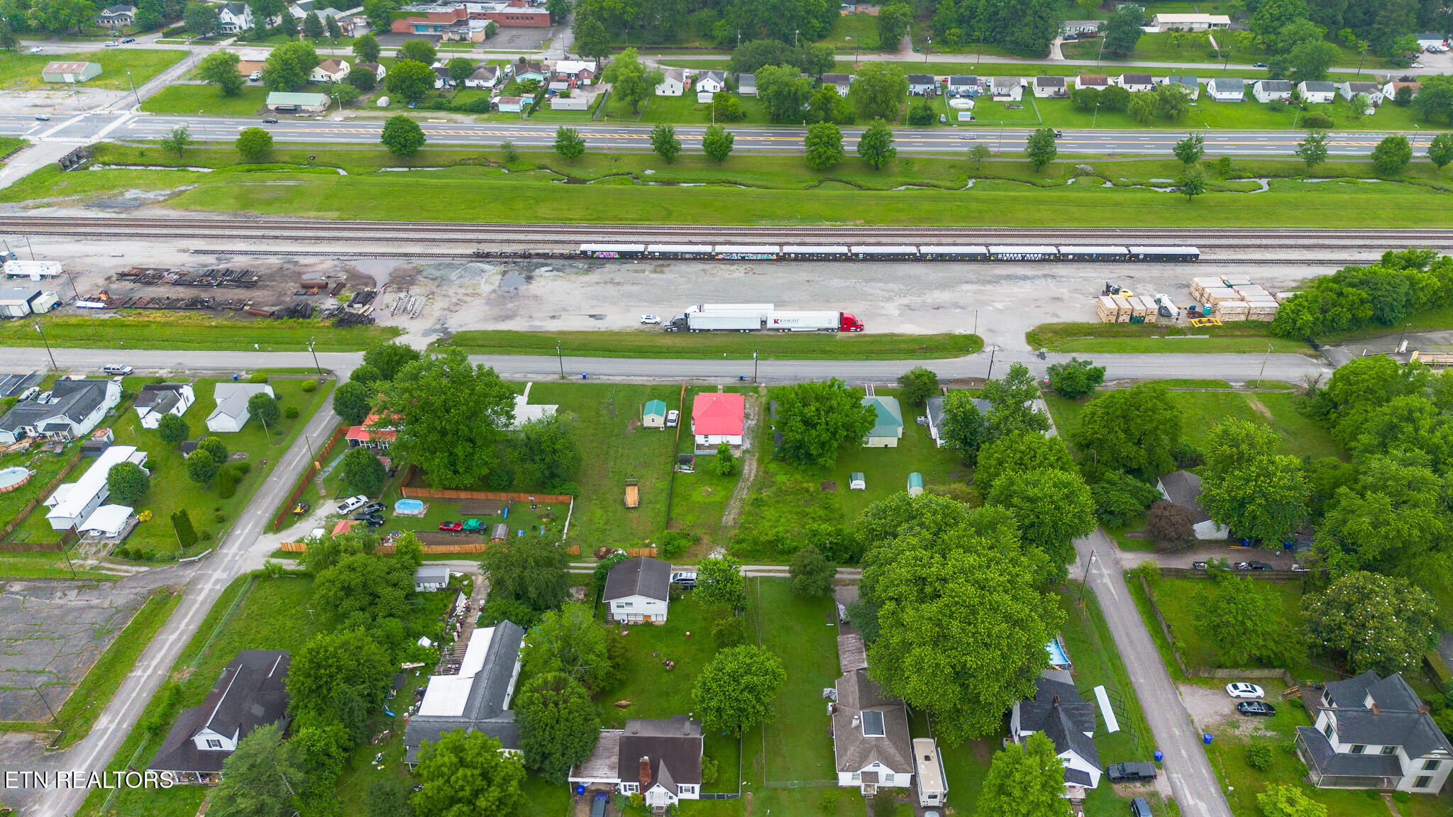 315 S Front Avenue Rockwood TN 37854