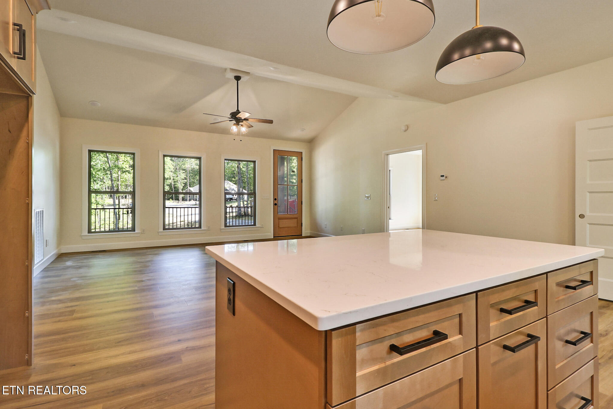 210 Creekview Court Jamestown TN 38556