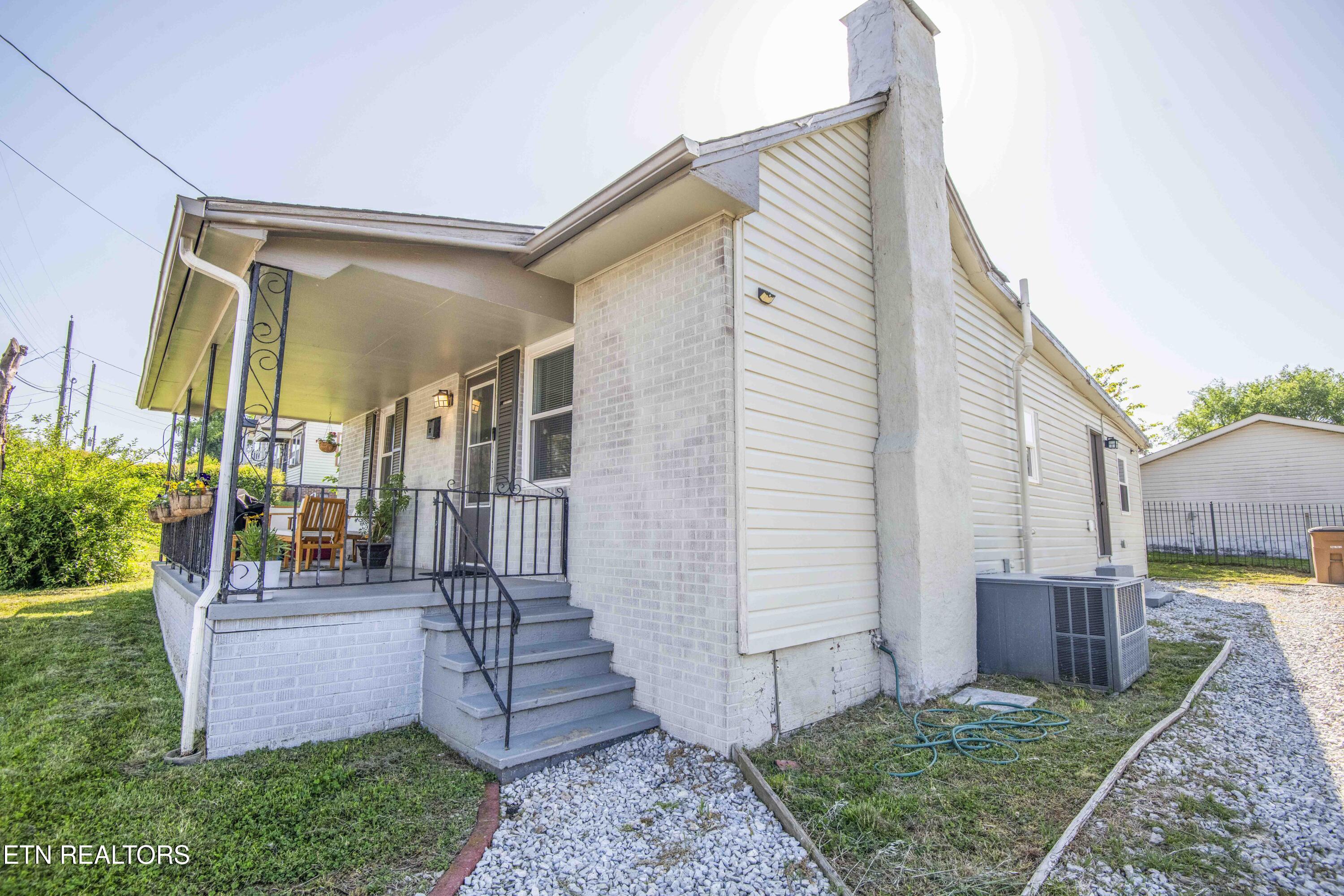 1512 Pickett Avenue Knoxville TN 37921