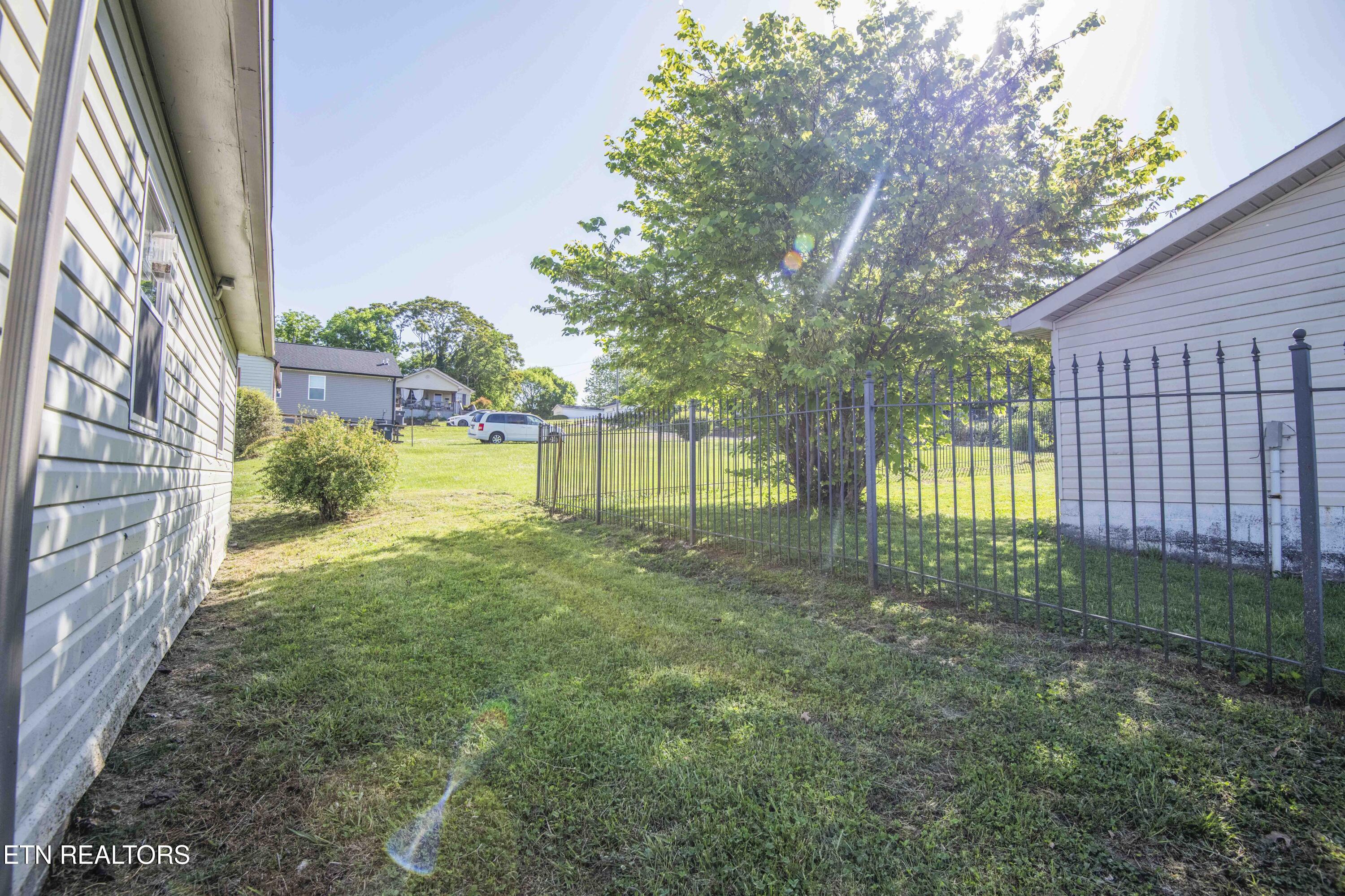 1512 Pickett Avenue Knoxville TN 37921
