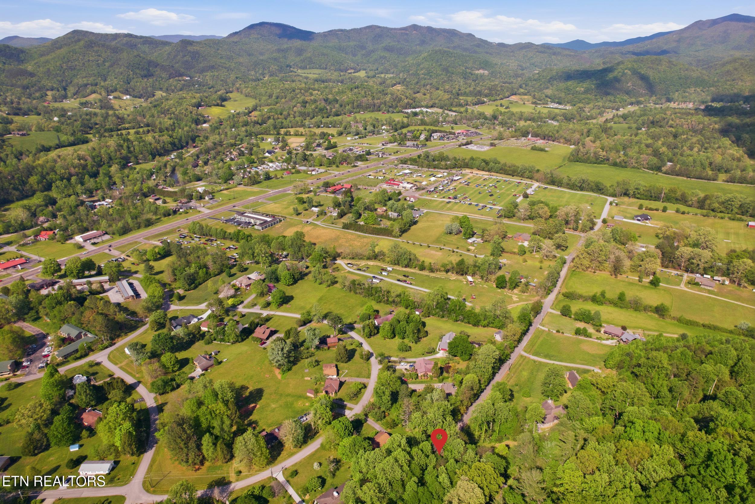 313 Domar Drive Townsend TN 37882