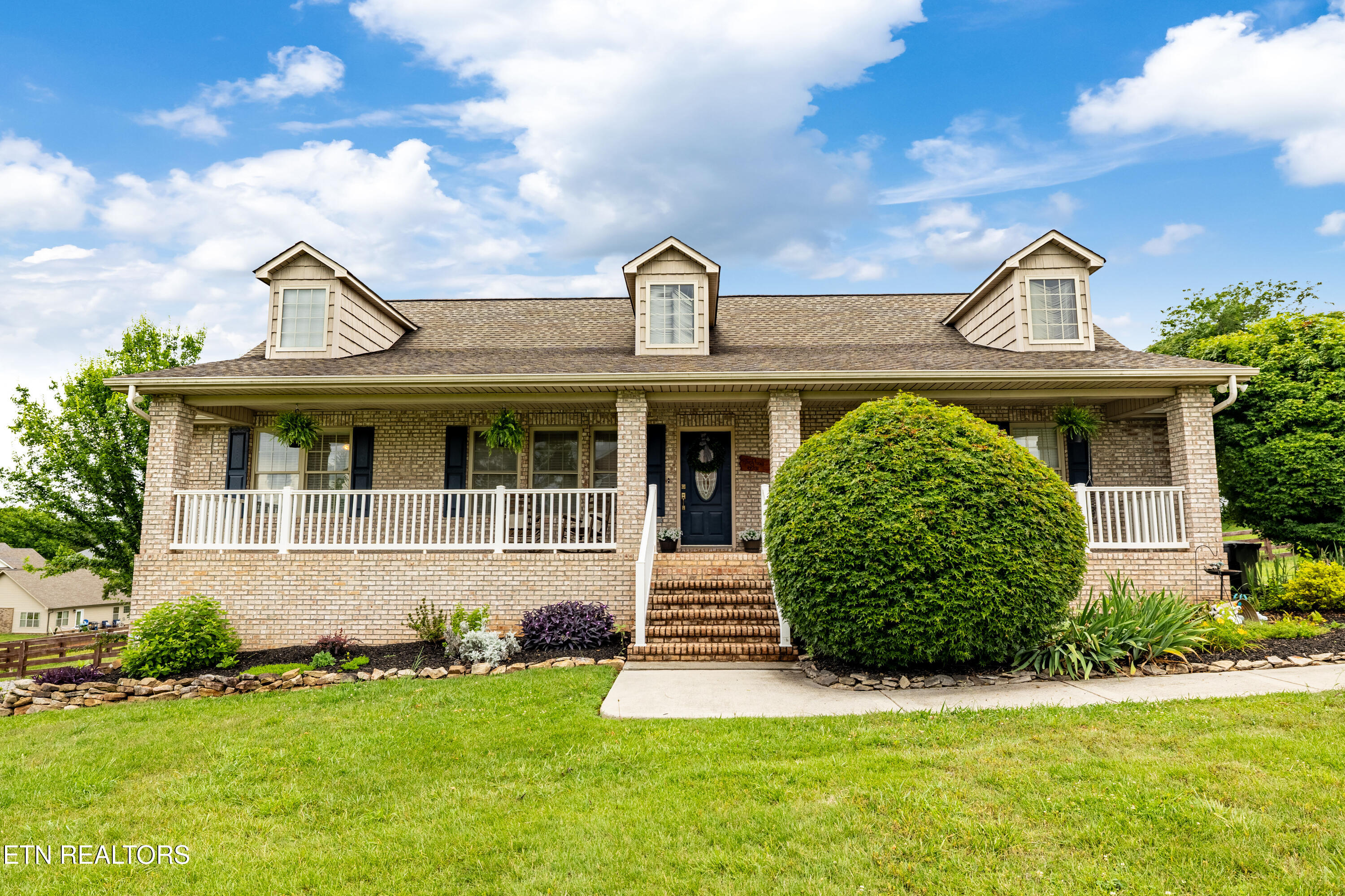1518 Caleb Trail Greenback TN 37742