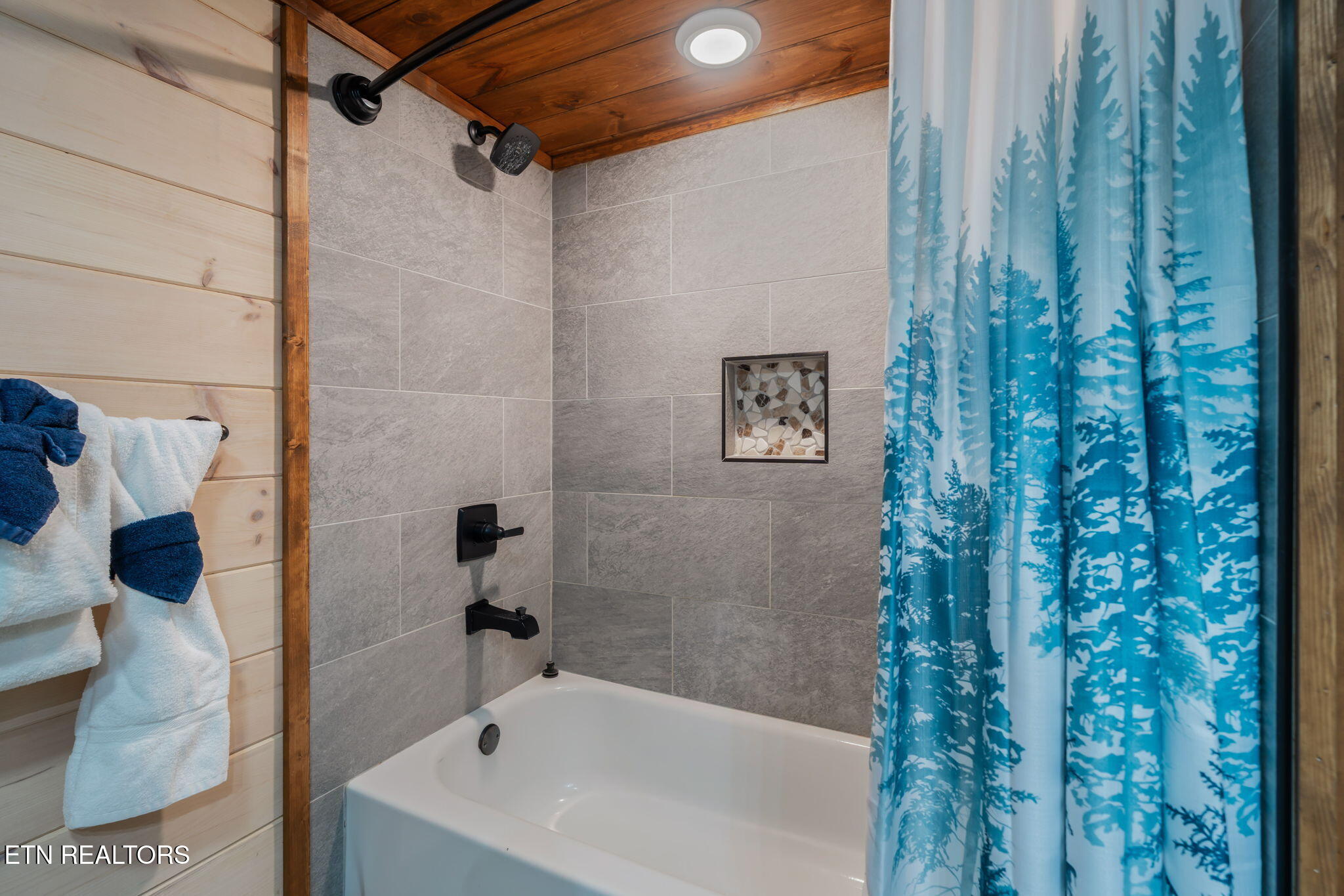 2138 Kerr Road Sevierville TN 37876