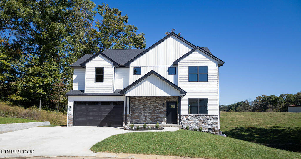 2200 Lulu Lizzy Lane Knoxville TN 37932