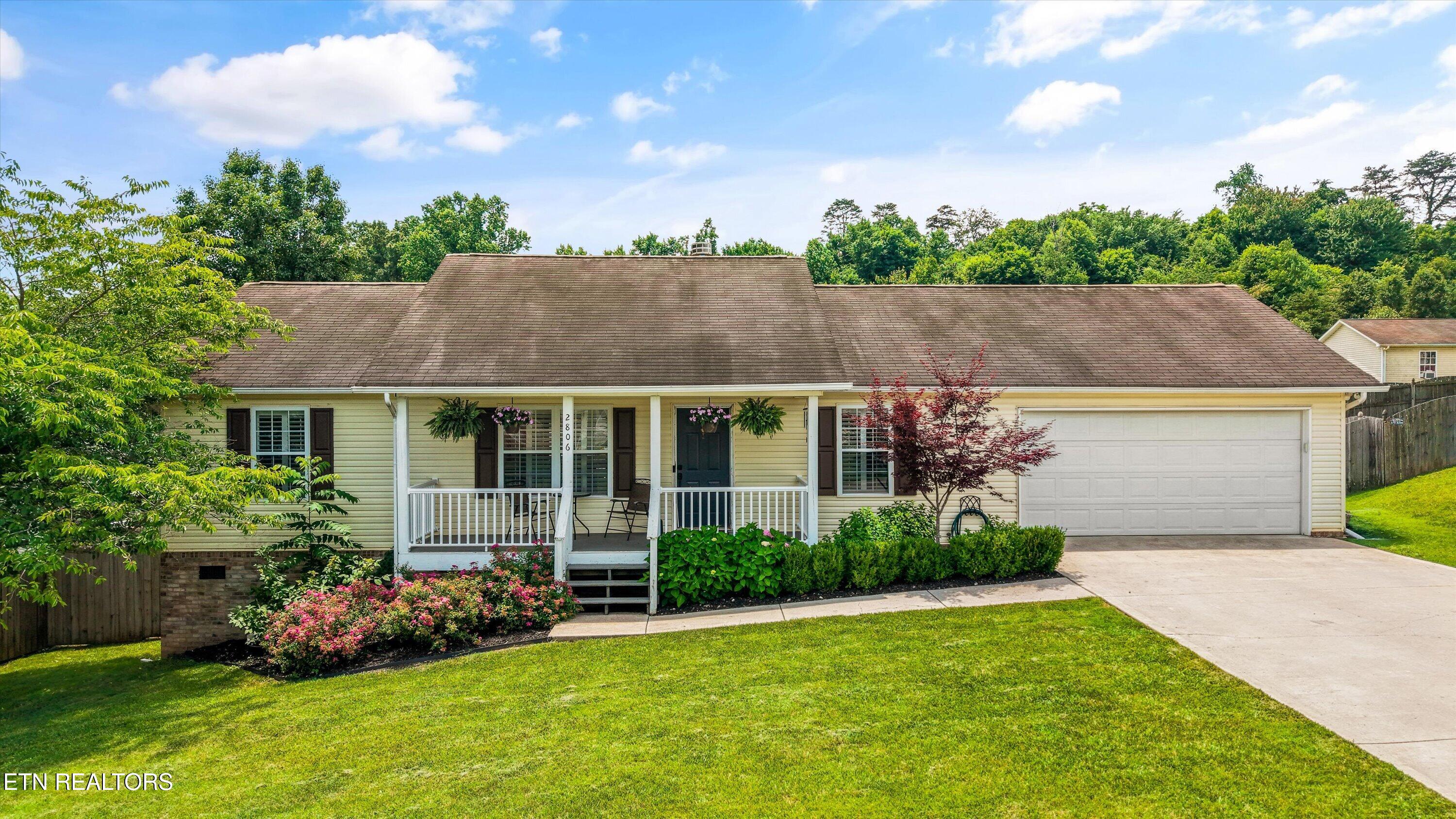 2806 Diane Gayle Drive Knoxville TN 37924