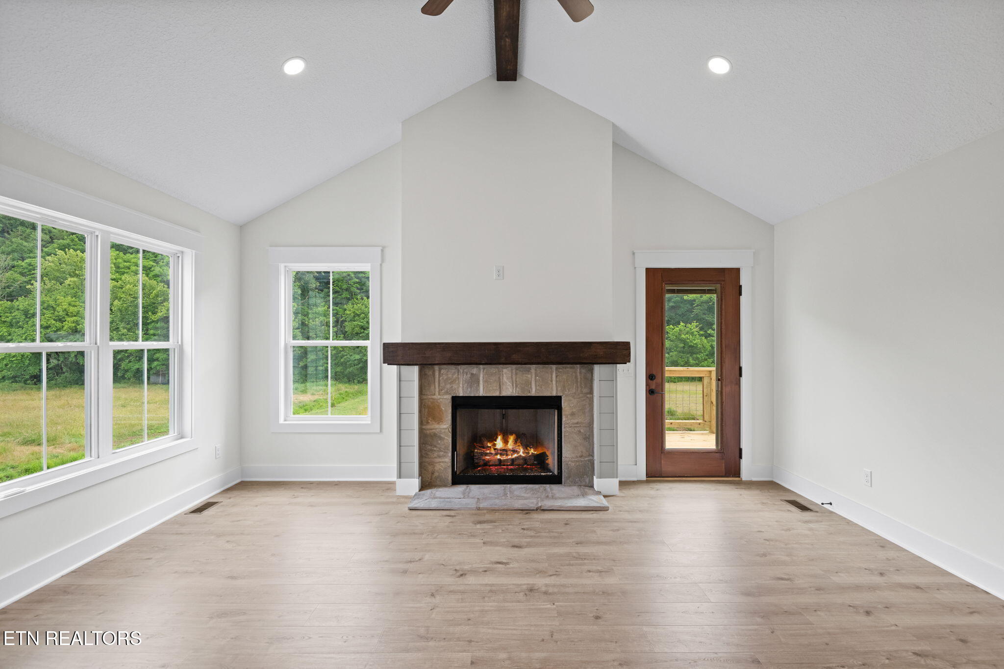 2551 Hinds Creek Road Heiskell TN 37754