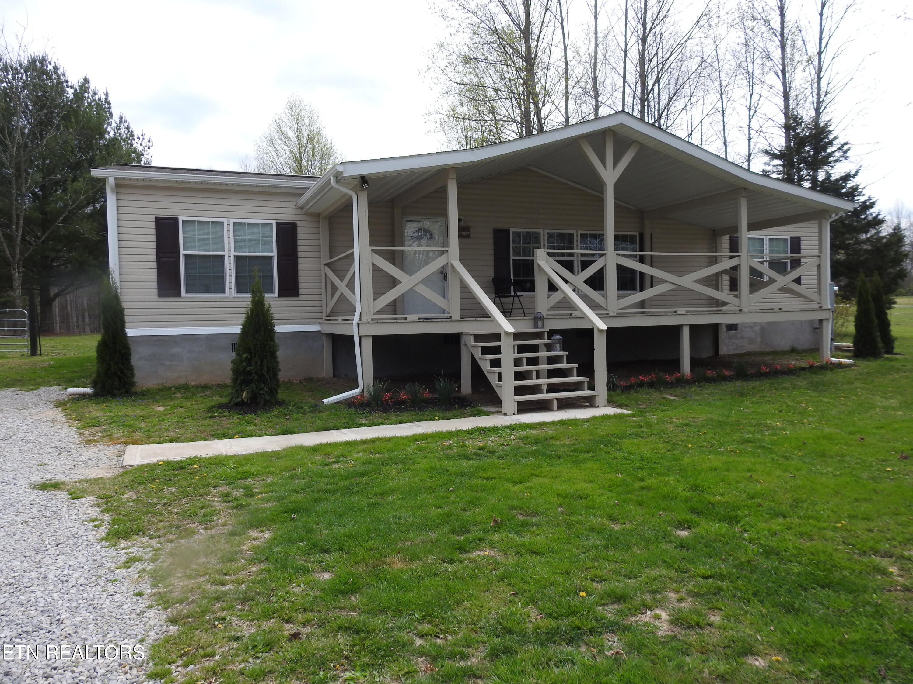 1169 Terry Lane Jamestown TN 38556