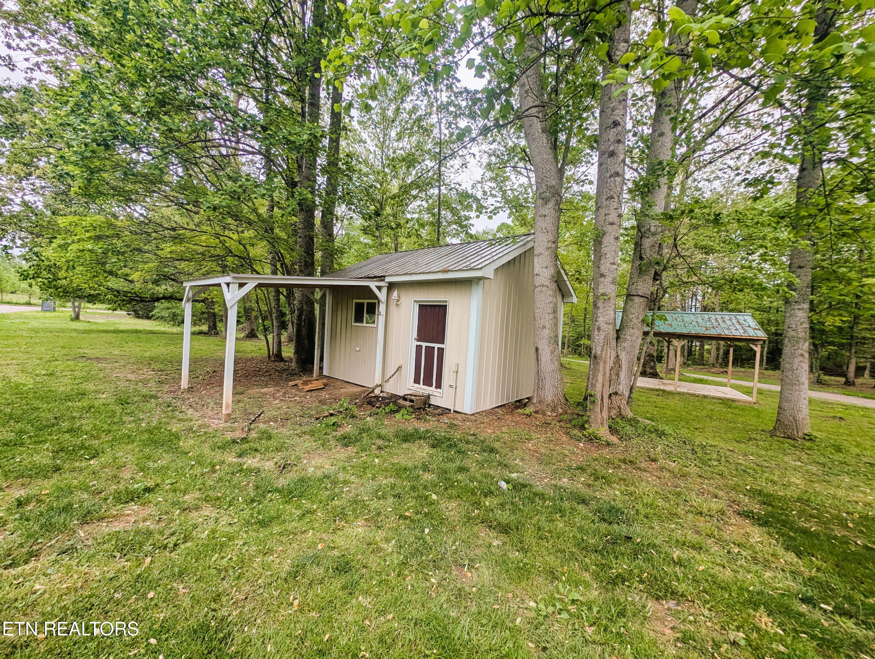 1169 Terry Lane Jamestown TN 38556