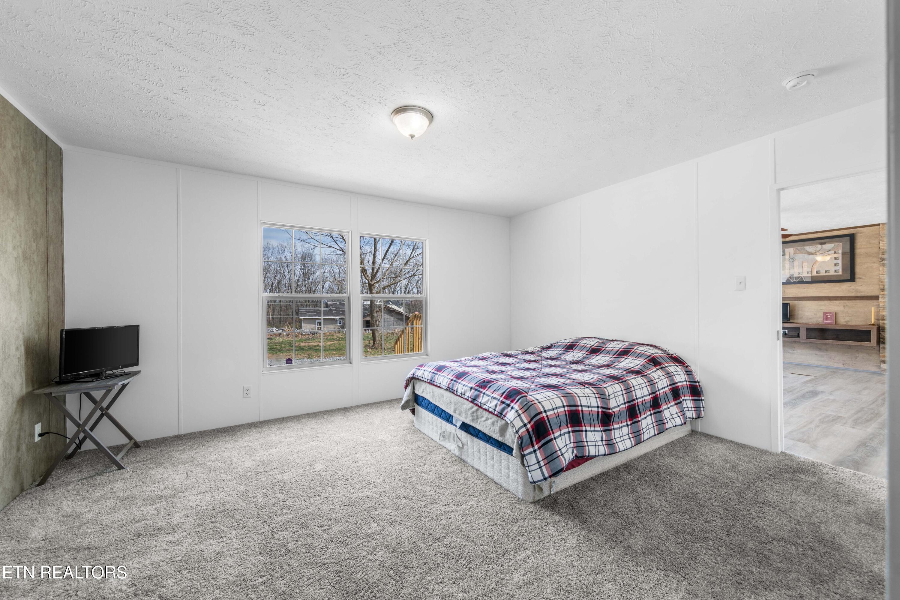 523 N Point Road Sweetwater TN 37874