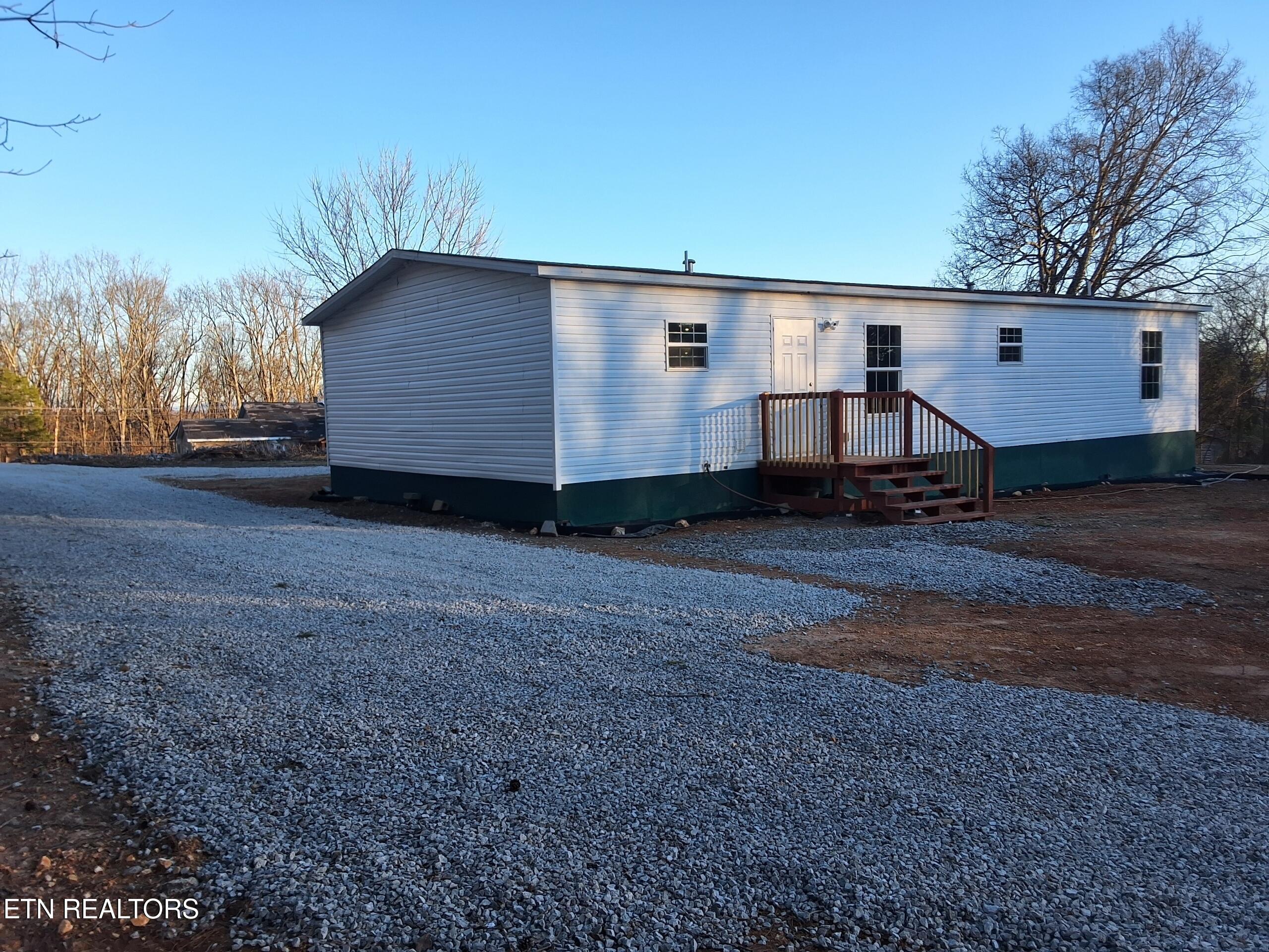 523 N Point Road Sweetwater TN 37874