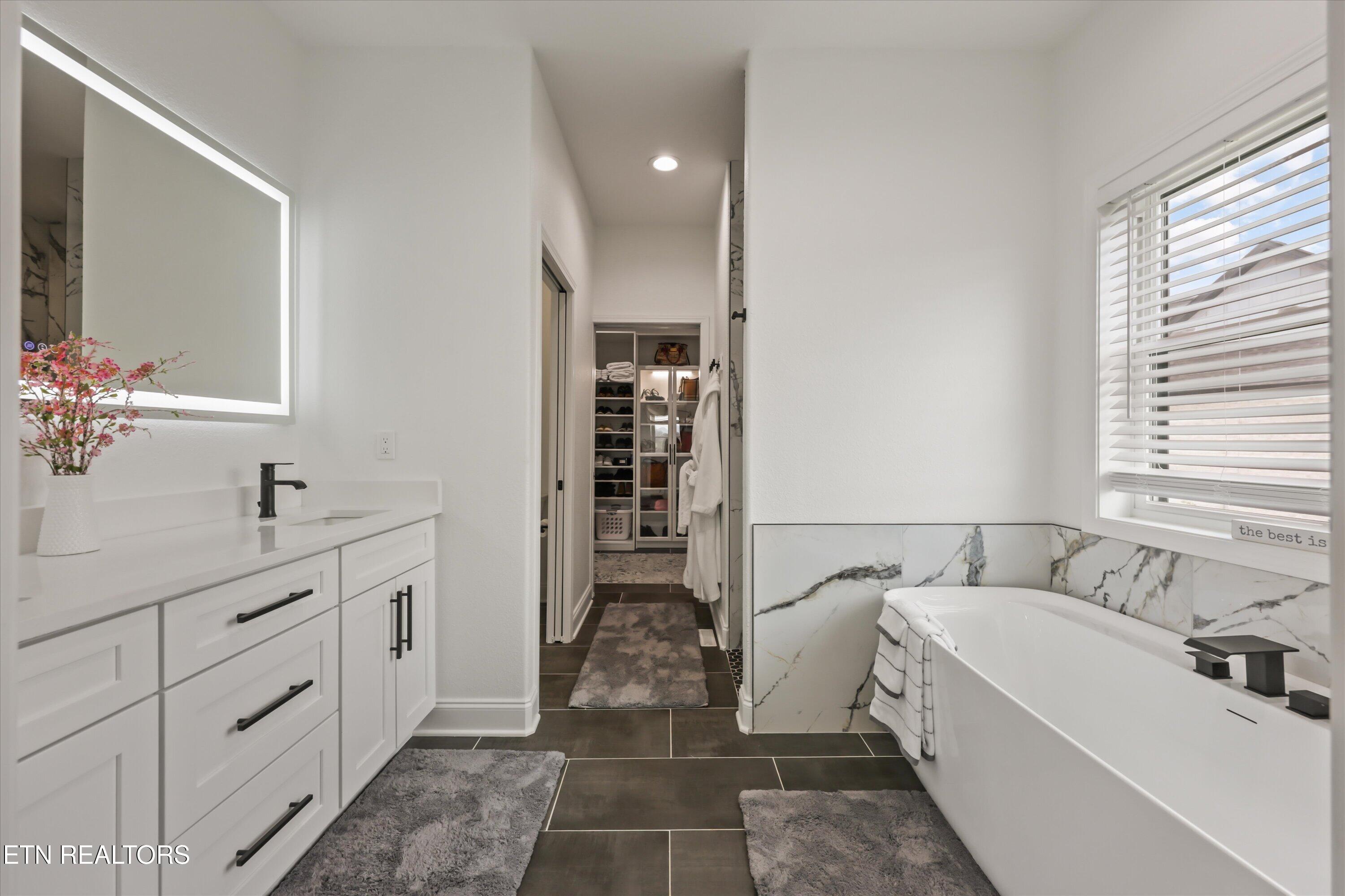481 Masters Lane Bean Station TN 37708