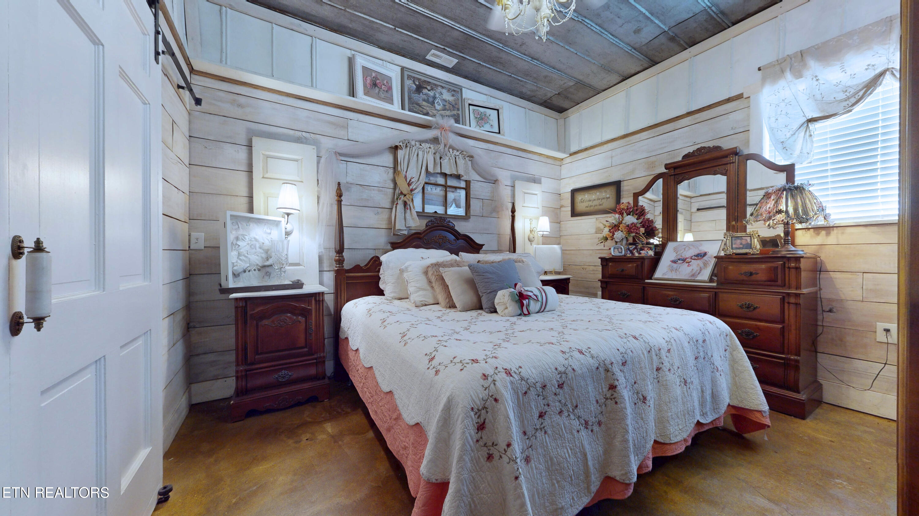 700 Damewood Hollow Road Luttrell TN 37779